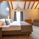 Garner Hotel Dusseldorf - Main Station By Ihg