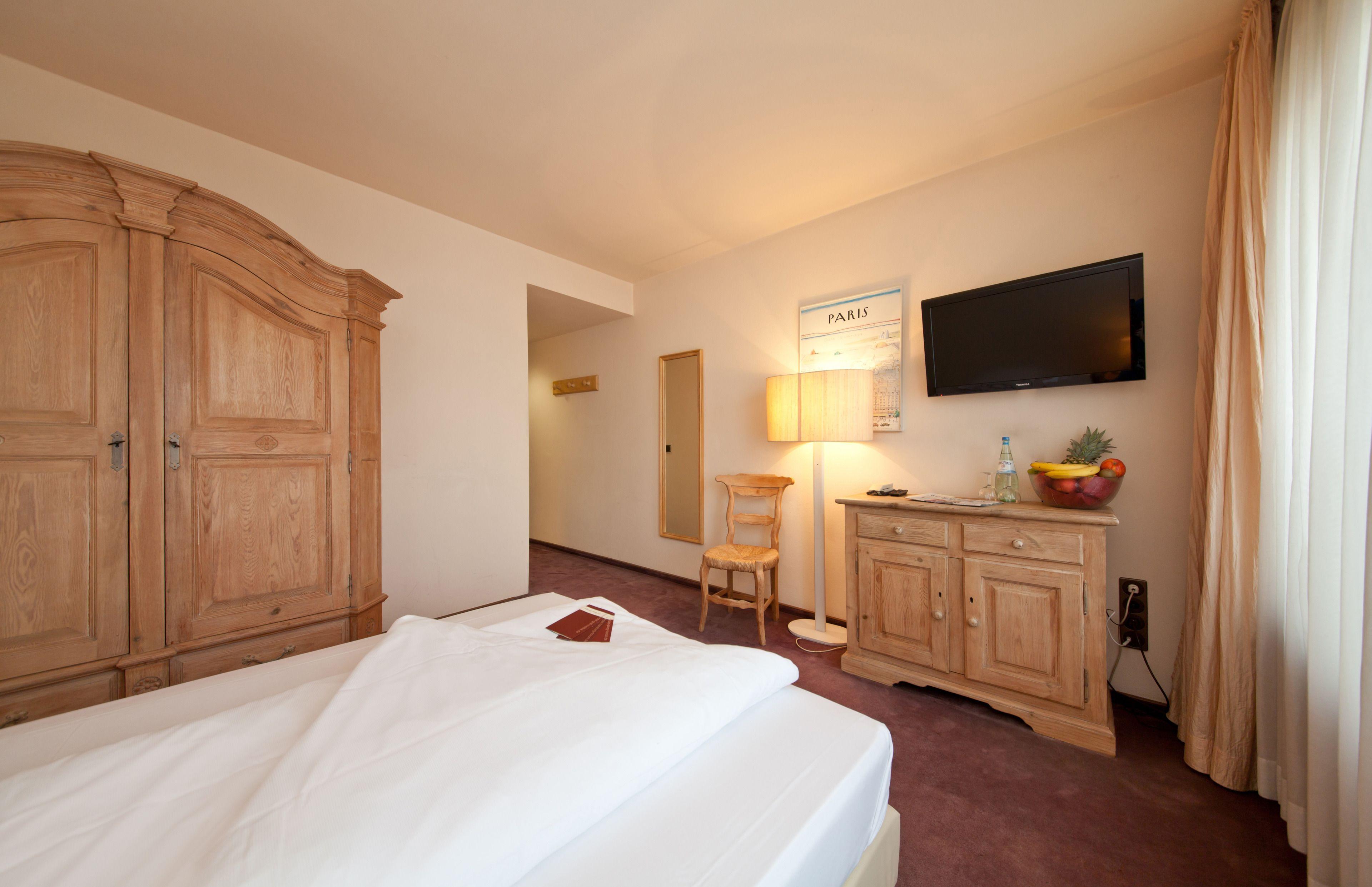 Garner - Main Station By Ihg Hotel