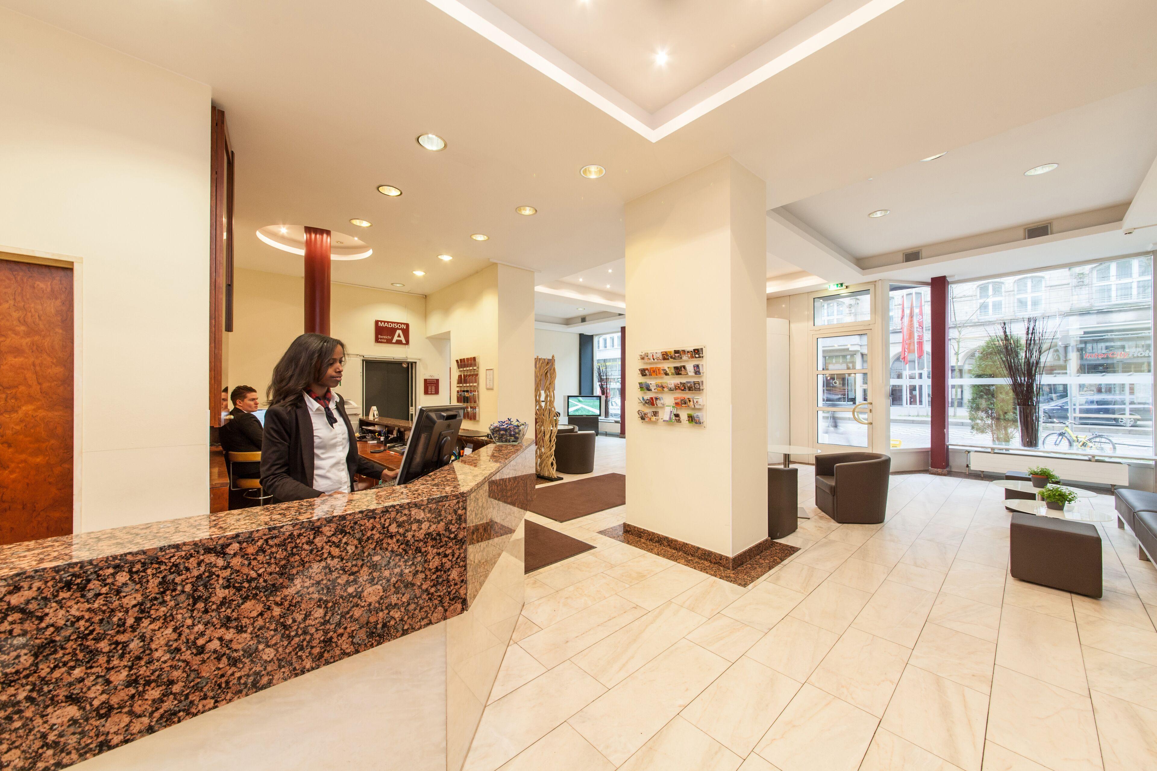 Garner - Main Station By Ihg Hotel 4*