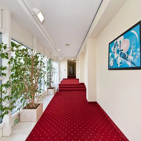Garner - Main Station By Ihg Hotel Düsseldorf