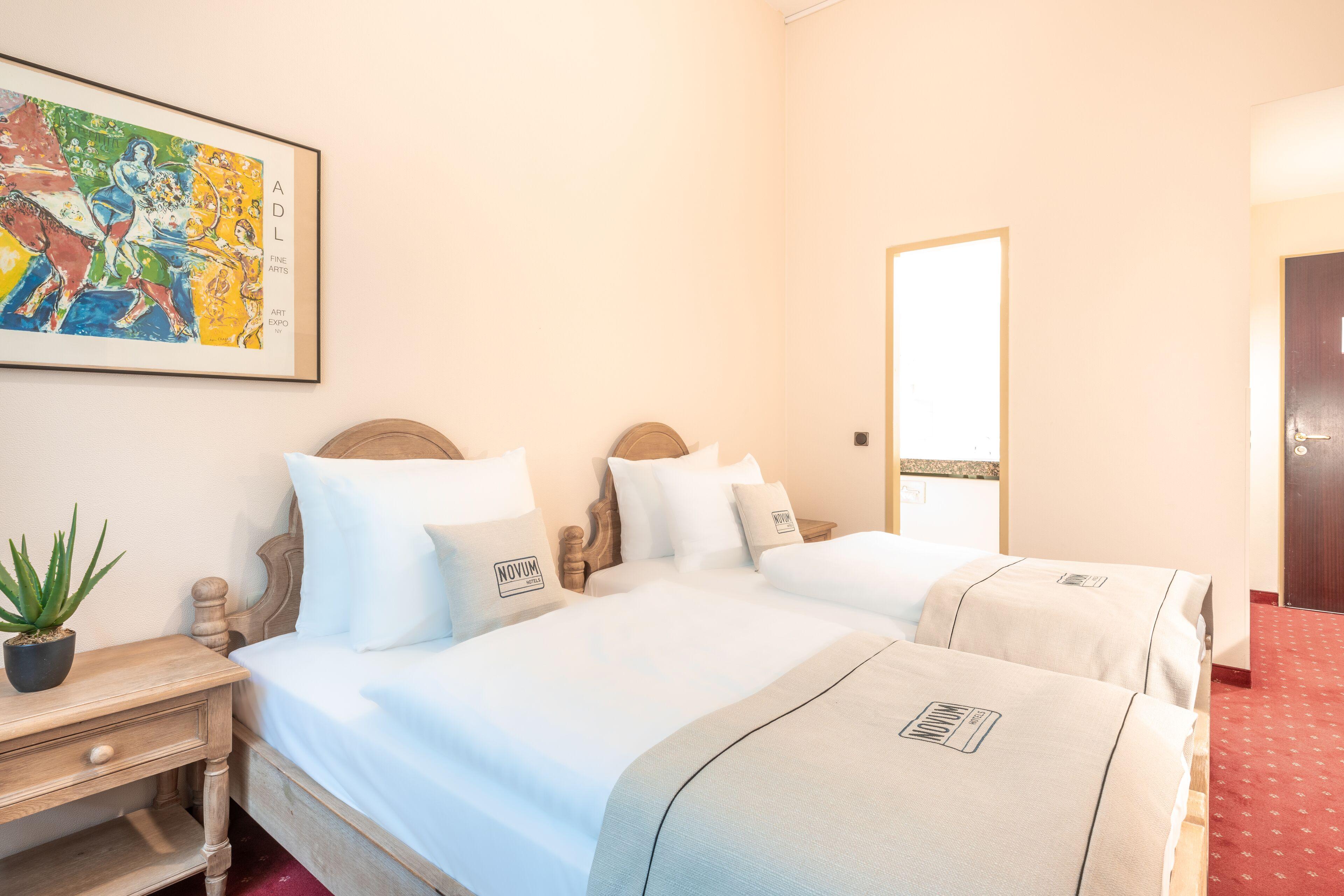 Garner - Main Station By Ihg Hotel 4*